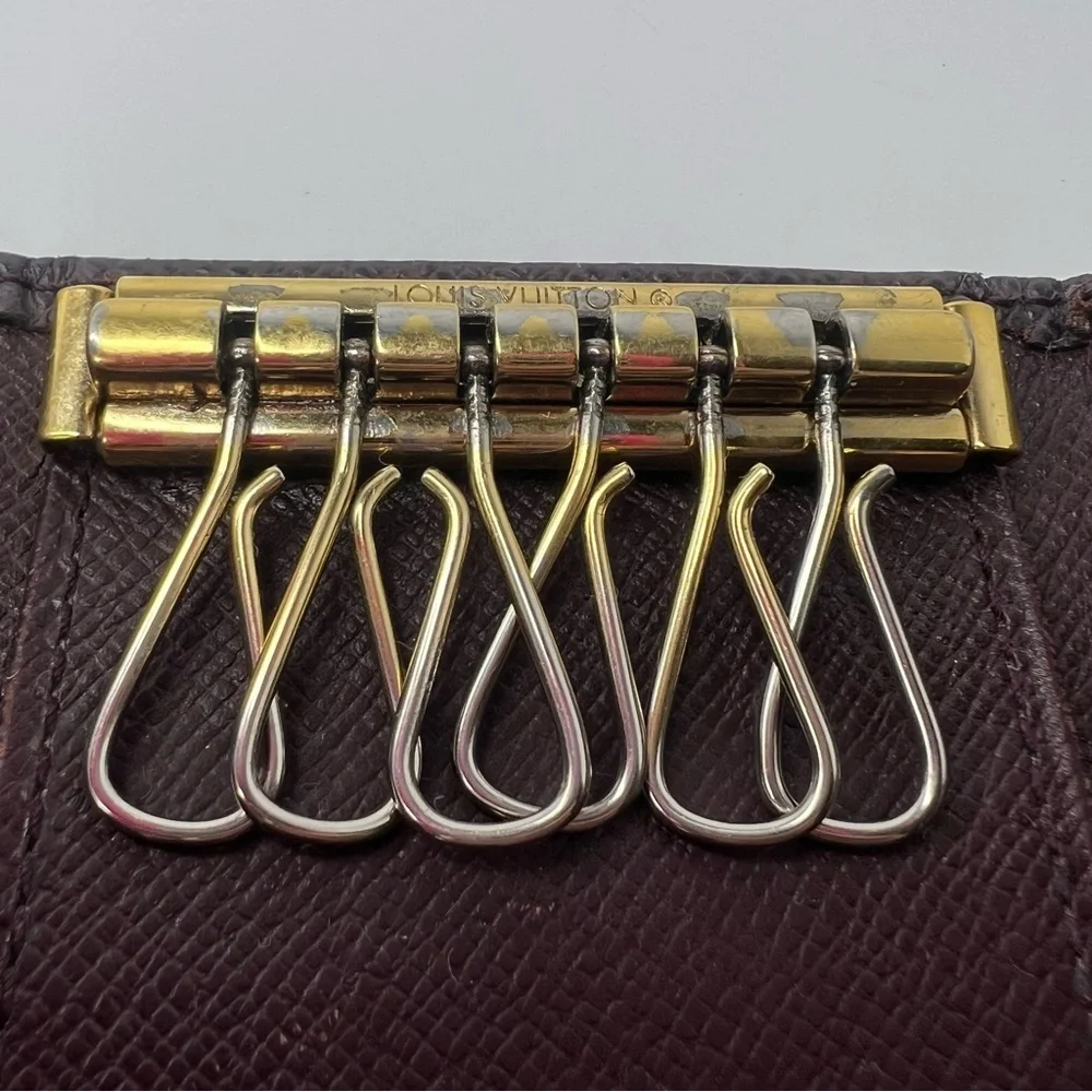 🤎Louis Vuitton Red/Brown Leather Trifold Button Type Key Case/Holder‎ 🤎